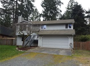 7862 Blakely Ave, Clinton, WA 98236