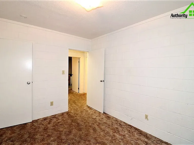 6183 Verde Vale Ct — Photo 11