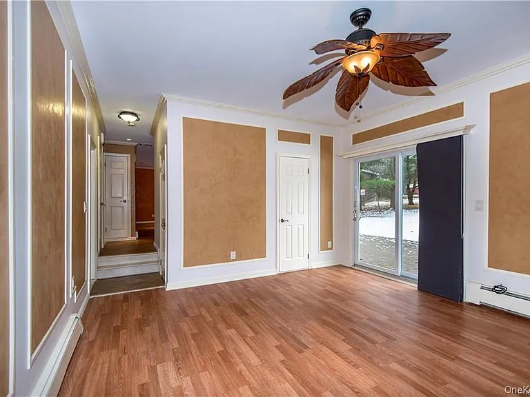 7 Knoll Ct — Photo 17
