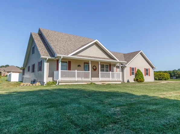 24188 Park Dr, Lebanon, MO 65536