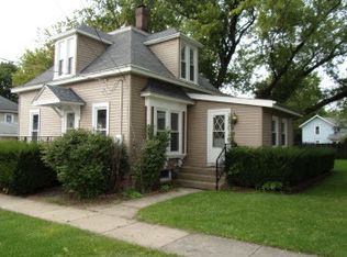 11812 Prairie Ave, Hebron, IL 60034