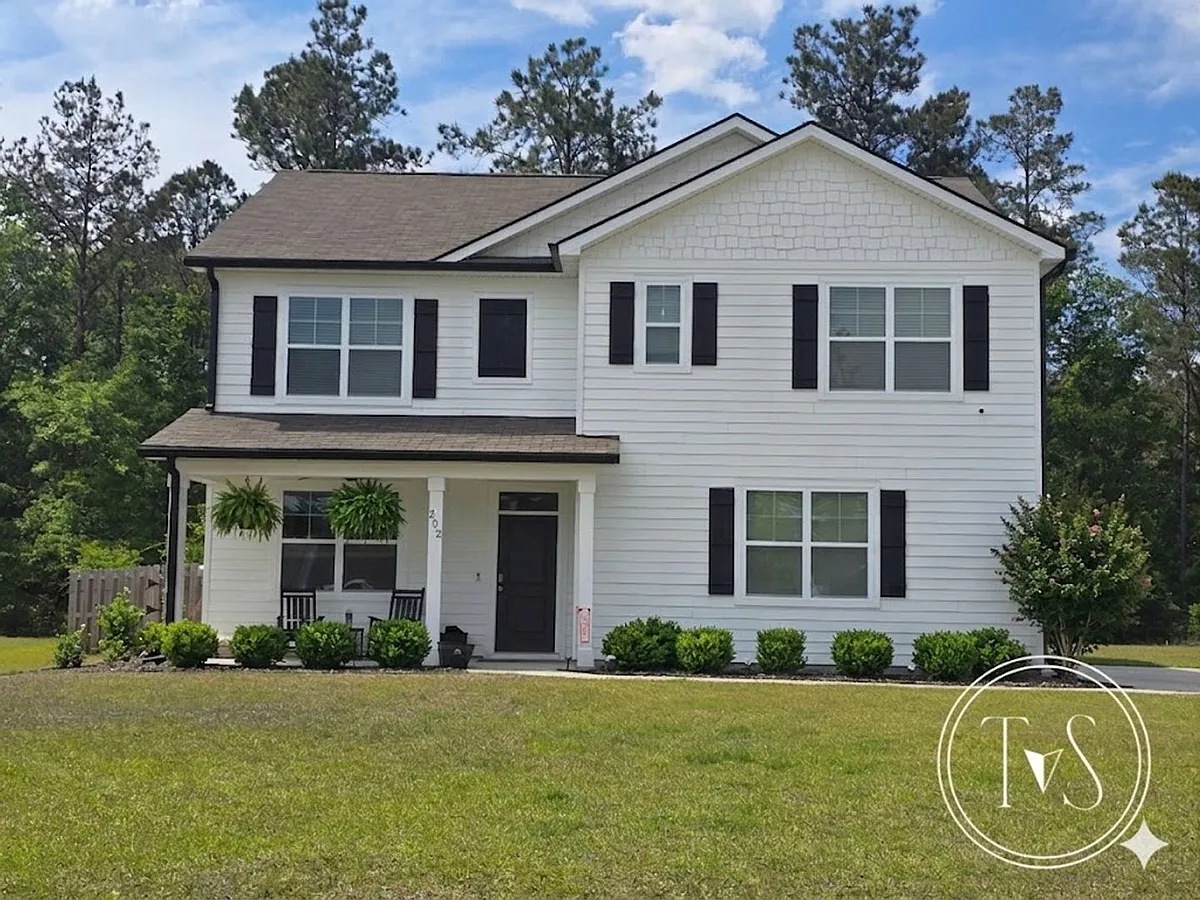Building Photo - 202 Sugar Pine Dr