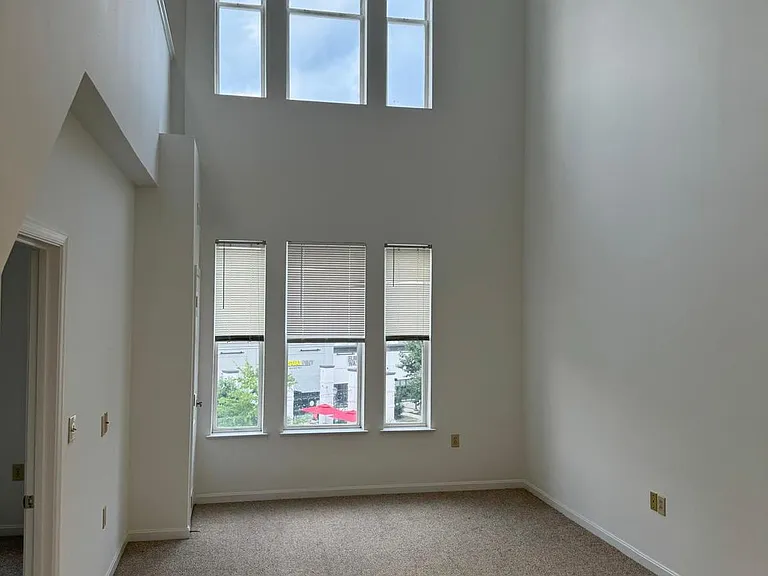 2665 Prosperity Ave #450 — Photo 11