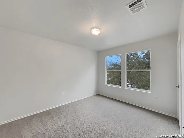 6010 Blossom Bnd — Photo 8
