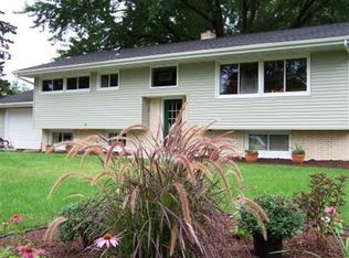 1643 Maple St, Middleton, WI 53562