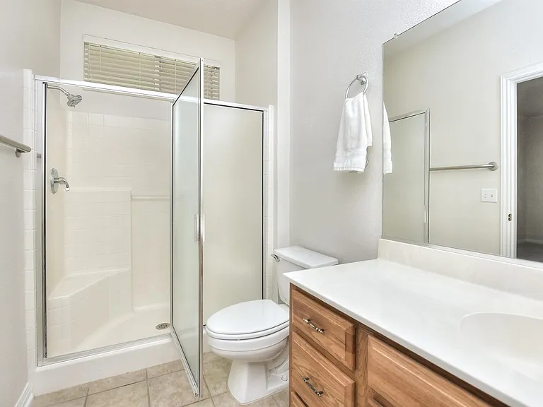 508 Texas Dr — Photo 11