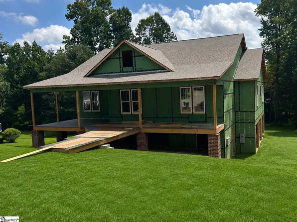 110 Saratoga Dr, Greer, SC 29650