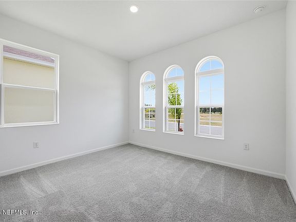 4th image of 5715 5715 HIAWASSEE Road