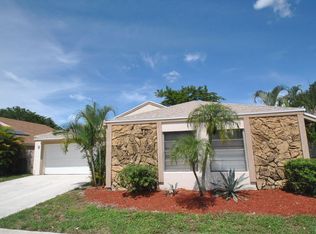 21260 Summertrace Cir, Boca Raton, FL 33428