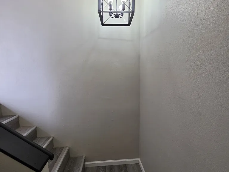 3306 Saratoga Dr — Photo 3