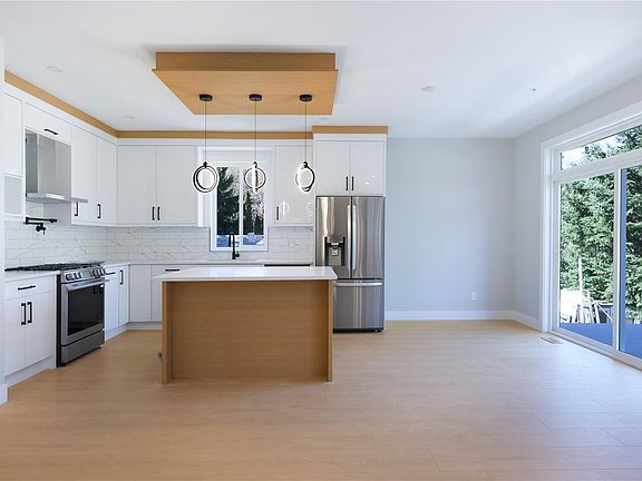 3rd image of 2284 Ashlee Rd