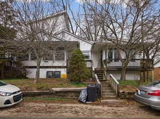 610 Holcomb St, Grayson, KY 41143