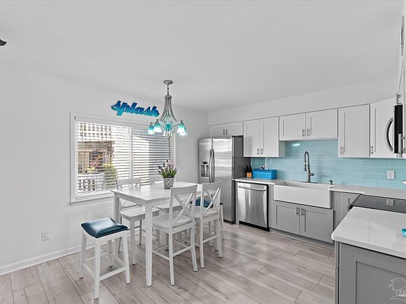 2nd image of 8522 Gulf Blvd APT 3