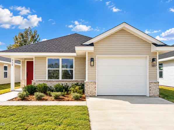 713 Fox Den Ln, Panama City, FL 32404