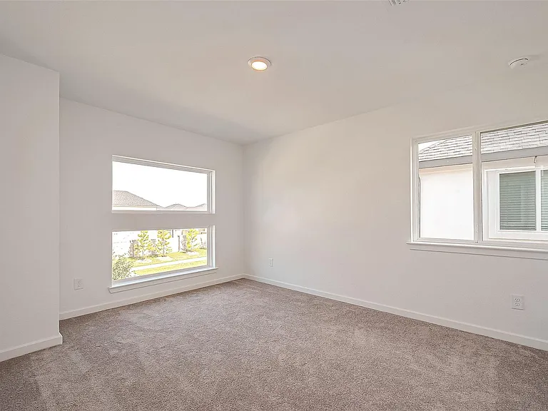 8710 Limmen Terrace Trl — Photo 22