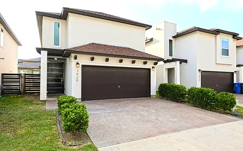 7920 Elka Loop Photo 1