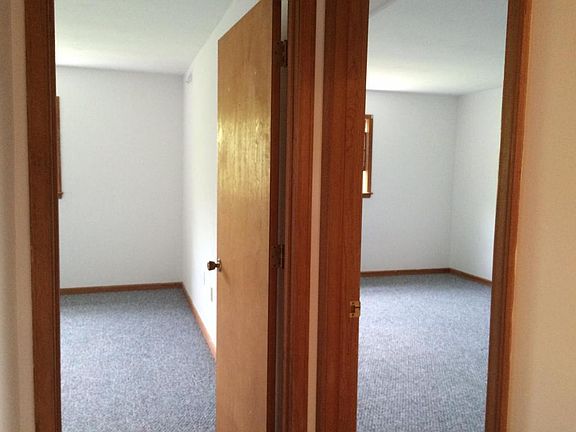 5th image of 2038 S Main St APT 303