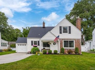 398 Darwin Dr, Buffalo, NY 14226
