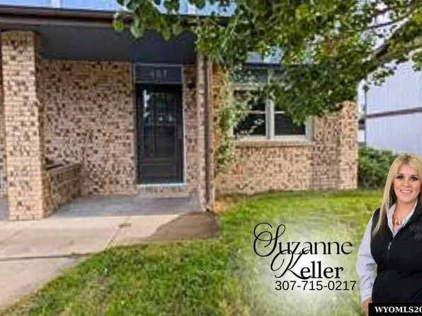 407 Albany Ave, Torrington, WY 82240