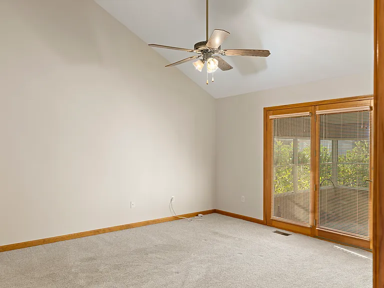 3442 Berkdale Dr — Photo 29