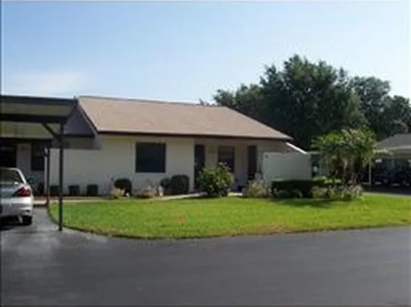 38435 Cottonwood Pl, Zephyrhills, FL 33542