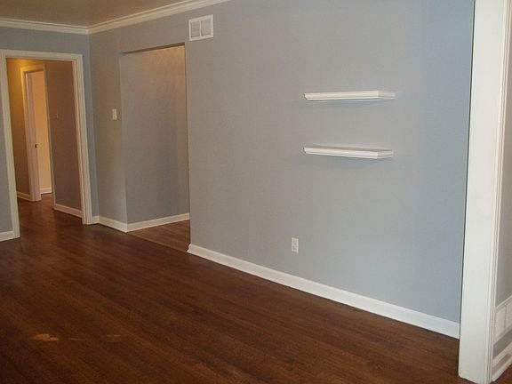 4th image of 4981 Alrose Ave