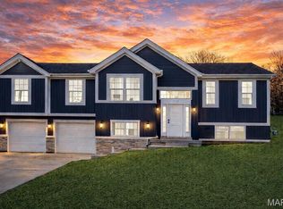 Folkstone, Washington, MO 63090