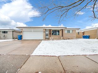 13516 Martin Rd, Warren, MI 48088