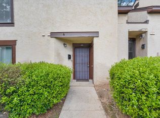 26 Tiburon Dr, Lithonia, GA 30038
