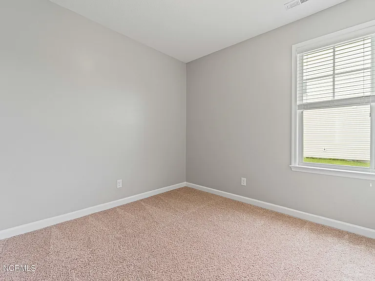 607 Drummond Grove Ln — Photo 10