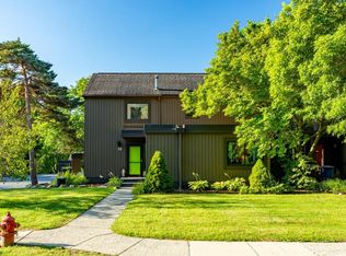 12 Haverhill Ct, Ann Arbor, MI