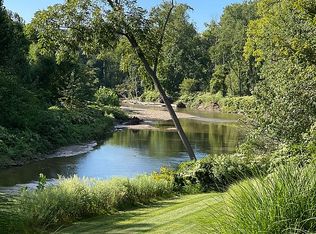 790 Chagrin River Rd, Gates Mills, OH 44040