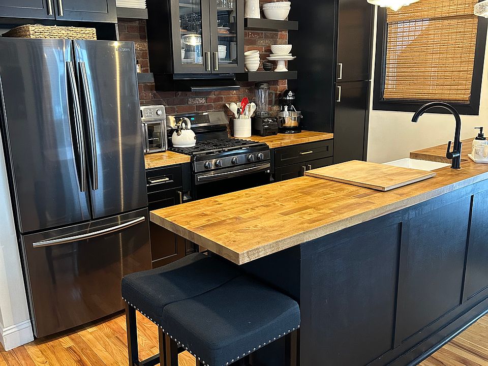 Kitchen Island