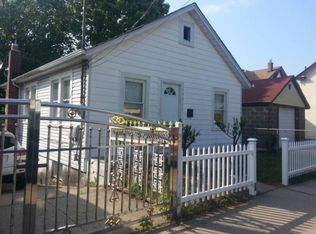 14556 225th St, Springfield Gardens, NY 11413