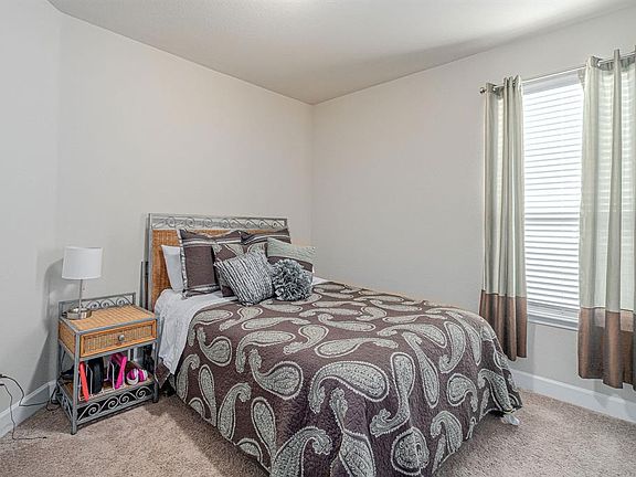 5th image of 10117 Bridgewater Dr