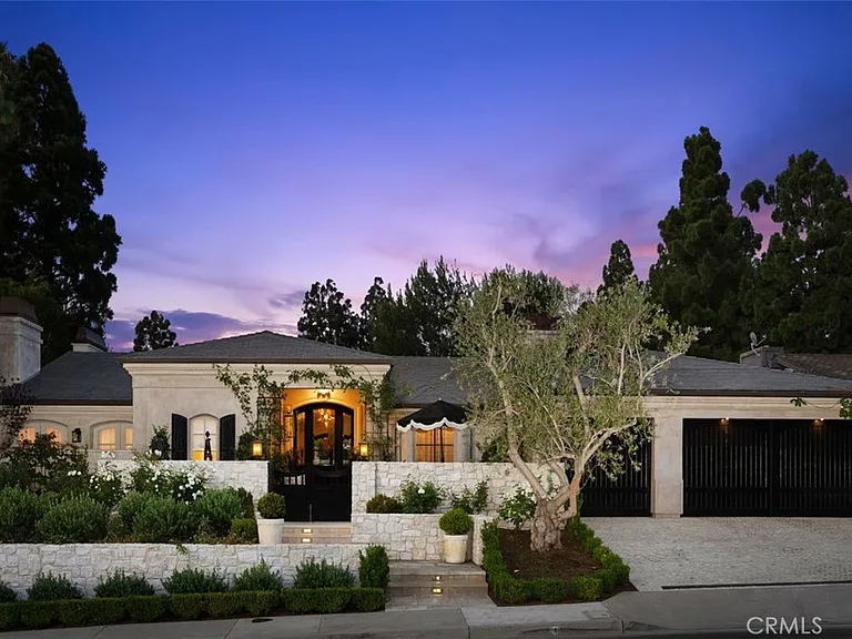 4 Winged Foot Ln — Photo 35