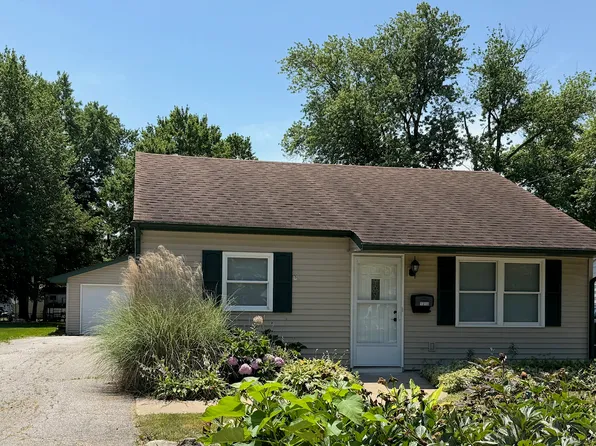 1310 Elm St, Valparaiso, IN 46383
