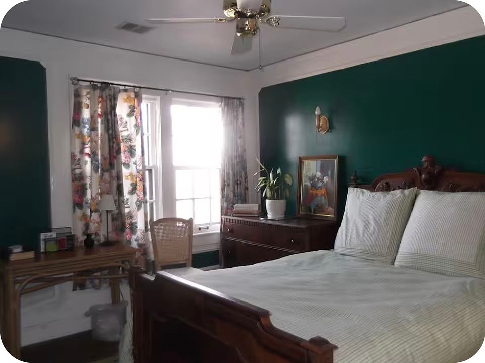 1st image of 4910 Westwood Rd #1