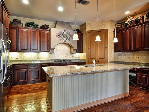 4th image of 555 Via Amalfi APT 402