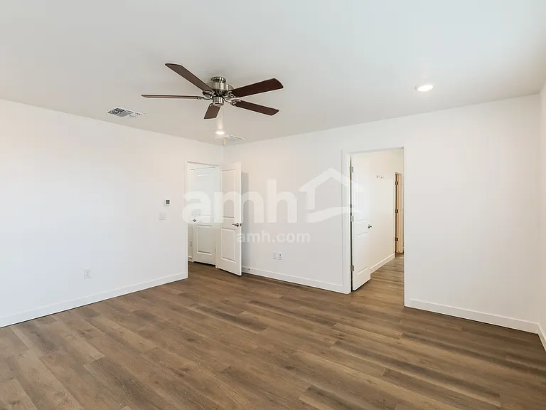 9559 E Friedel Dr — Photo 9