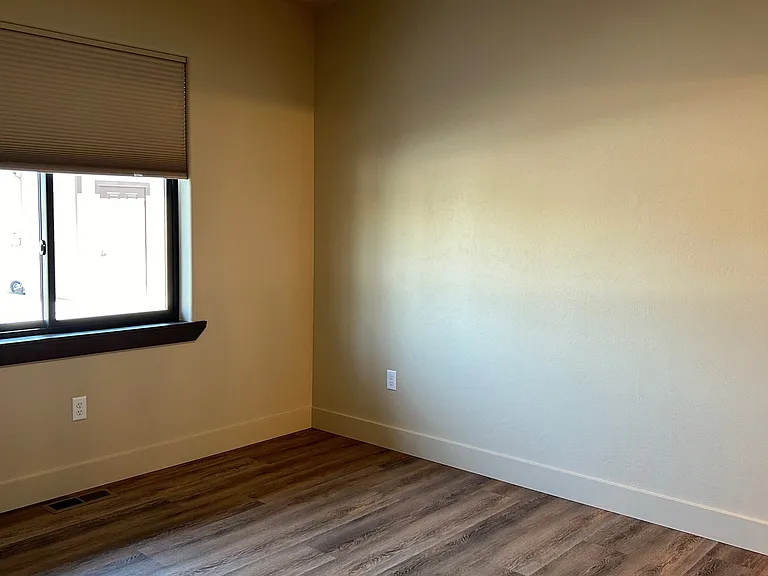 804 N 2nd St #D — Photo 8
