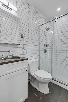 Rented by Cooper & Cooper Real Estate | media 11