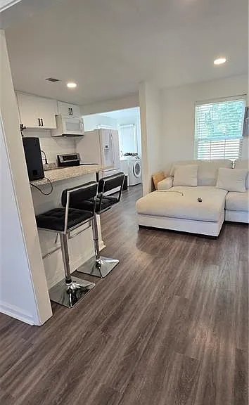 606 W Lake Ave NW — Photo 23
