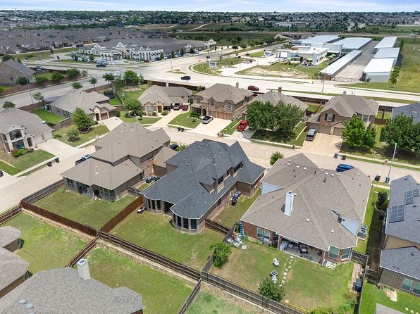 8608 Snowdrop Ct