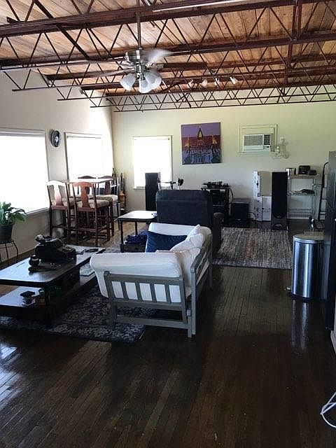 1st image of 503 S Carrollton Ave