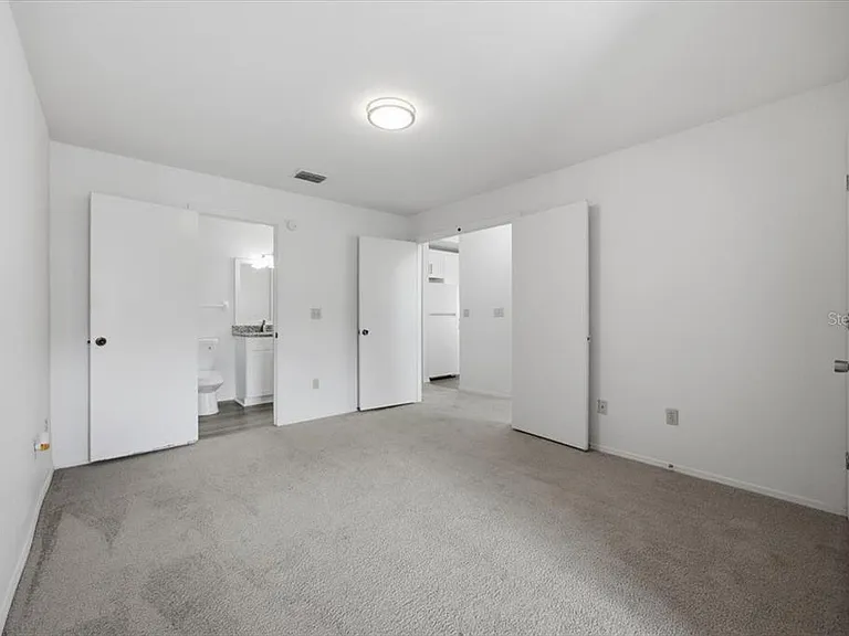 1612 Columbia Arms Cir #237 — Photo 14