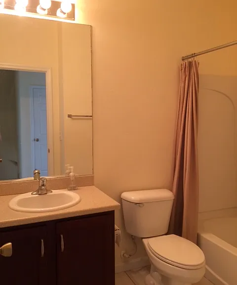 3069 Merchants Row Blvd — Photo 15
