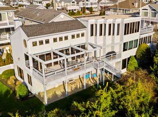 74 W 37th St, Avalon, NJ 08202