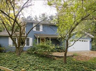 77163 Marwood Dr, South Haven, MI 49090