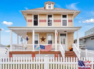 267 Maple St, Secaucus, NJ 07094